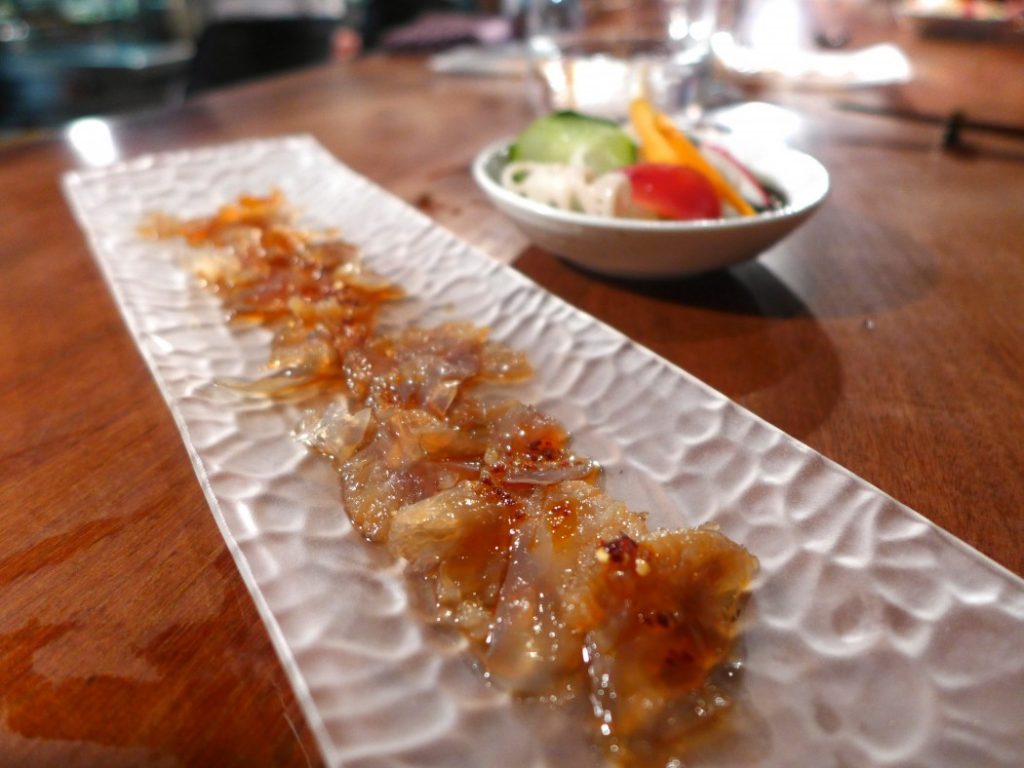 Du skulle ikke tro det, men dette er faktisk glassmanet, servert på den eksperimentelle restauranten Dos Palillos. Foto: Helle Øder Valebrokk