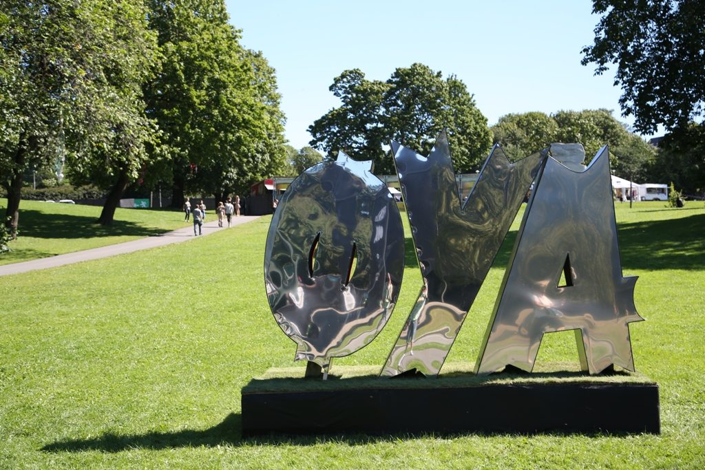 Velkommen til Øyafestivalen og Tøyenparken. Foto: Erik Valebrokk