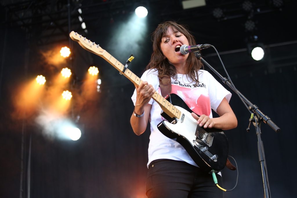 Australske Courtney Barnett leverte den barskeste konserten jeg fikk med meg. Foto: Erik Valebrokk