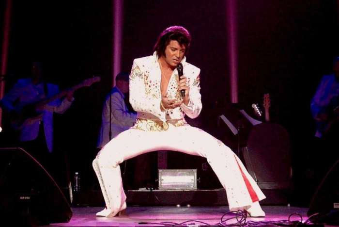 Få eller ingen artisters musikk egner seg bedre til matlaging enn Elvis Presleys, skal vi tro Even Ramsvik.