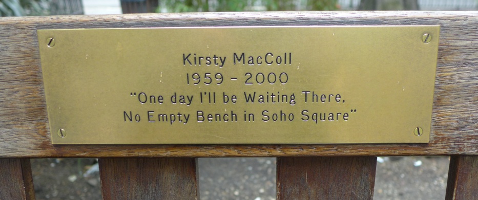 Så enkelt kan det sies. Sitatet er fra sangen "Soho Square". Foto: Helle Øder Valebrokk