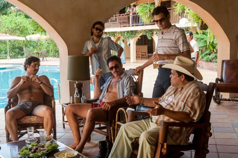 Medellínkartellet som portrettert i Narcos. Walter Moura i rollen som Pablo Escobar til venstre. Foto: Netflix