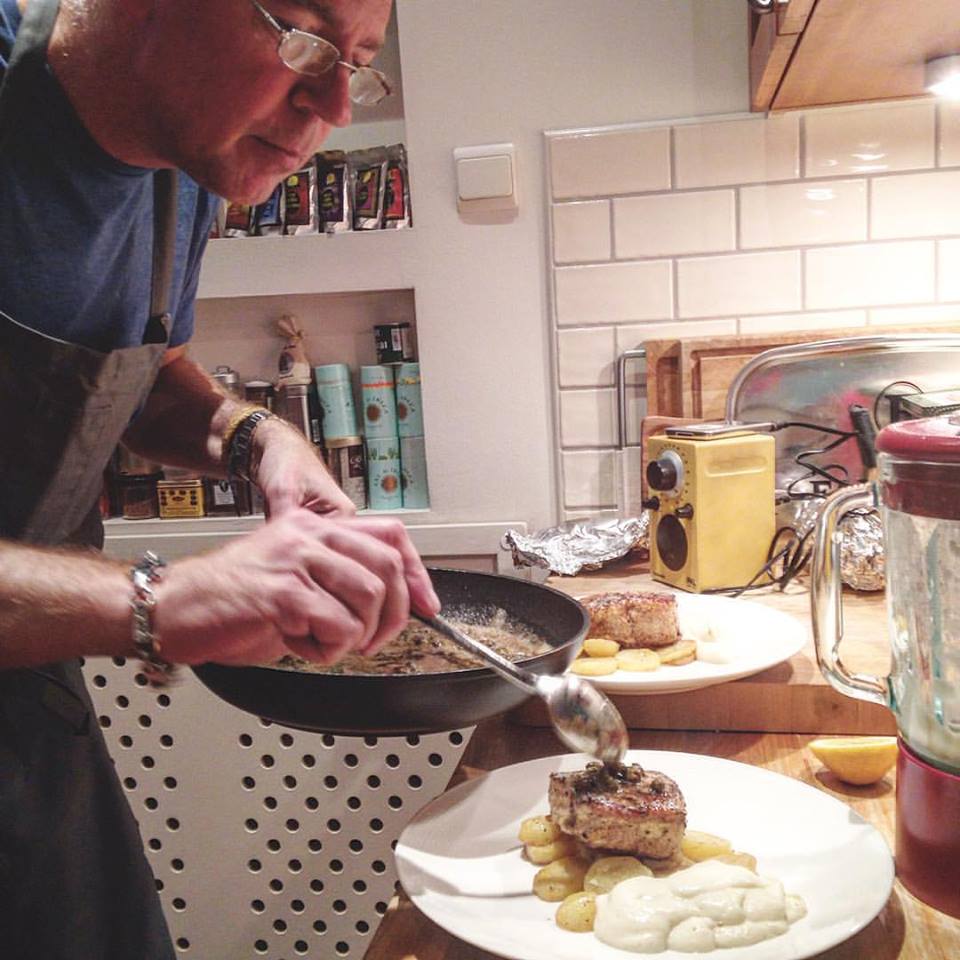 Her legger jeg opp Bårds velsmakende kveiterett fra boken. Foto: Helle Øder Valebrokk