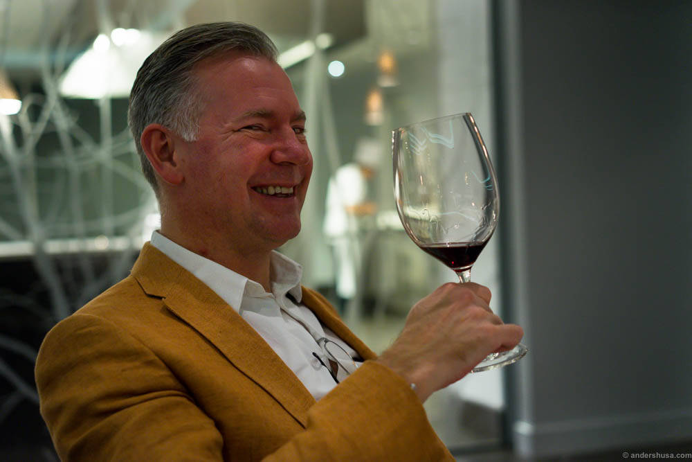 Skål! I 2016 kan ALT skje! Foto: Anders Husa