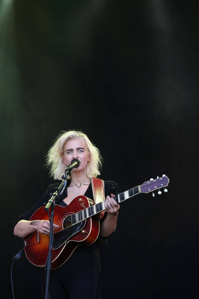 Jeg ble fullstendig overrumplet over hvor bra Thea Hjelmeland er. En fantastisk artist. Foto: Erik Valebrokk