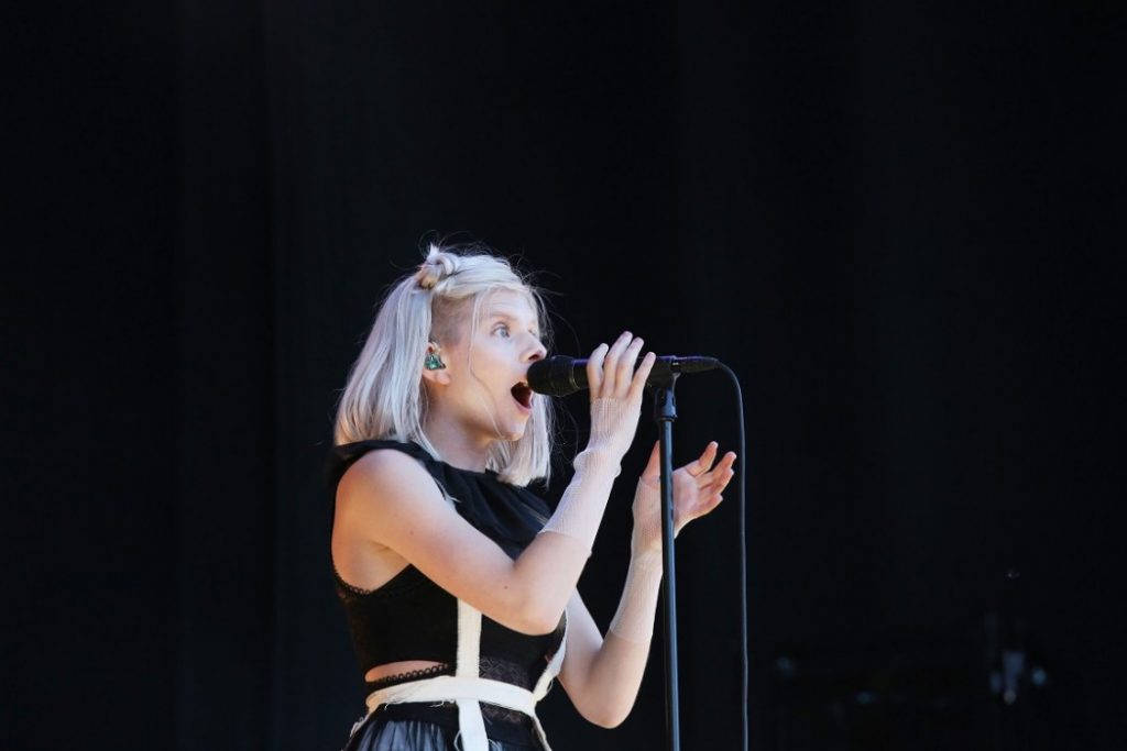 Aurora er simpelthen en sjelden begavelse og en flott artist. Foto: Erik Valebrokk