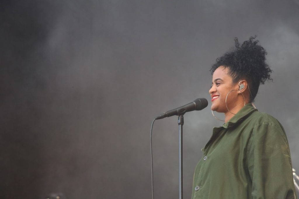 Svenske Seinabo Sey leverte en gårsdagens aller fineste konserter. Foto: Erik Valebrokk