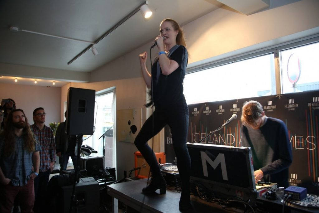 En mer energisk opplevelse enn en Milkywhale-konsert skal du lete lenge etter. Foto: Erik Valebrokk