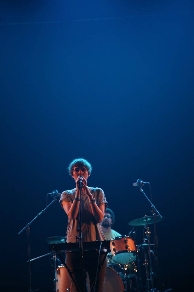 Júlía Hermannsdóttir i Oyama er muligens Islands mest utilpasse vokalist, men hun synger pent og har ingenting å skamme seg over. Foto: Erik Valebrokk