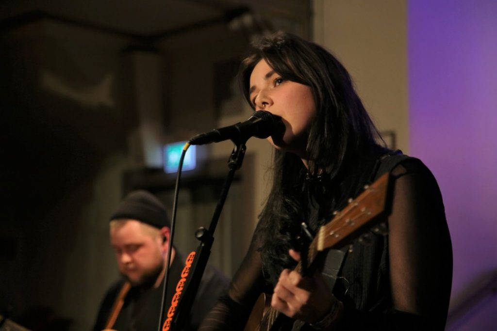 Nanna og Raggi er de to karismatiske frontfigurene i Of Monsters And Men. Foto: Erik Valebrokk