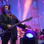 The Cures «A Forest» fikk åpne 365GO - verdens beste spilleliste 2022 edition. Her er Robert Smith på Øyafestivalen i 2019. Foto: Erik Valebrokk