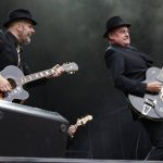 Kjetil Foseid og Eldar Vågan da Vazelina Bilopphøggers spilte på Øyafestivalen i 2017. Foto: Erik Valebrokk