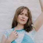 «Bark Up Someone Else’s Tree» er den andre singlen fra Signe Marie Rustads kommende album. Foto: Marthe Amanda Vannebo