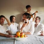 Det er som kjent mye bra norsk musikk, for eksempel det strålende powerpopbandet Valleypolicella som er representert på denne spillelisten med «Met A Girl». Foto: Henrik Aspeflaten