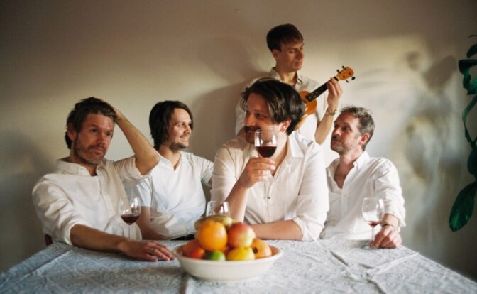 Det er som kjent mye bra norsk musikk, for eksempel det strålende powerpopbandet Valleypolicella som er representert på denne spillelisten med «Met A Girl». Foto: Henrik Aspeflaten