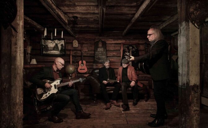 Levi Henriksen & Babyland Badlands er aktuelle med sitt fjerde album, 190 Desibel Kjærlighet. Foto: Jørn Magnar Kristensen