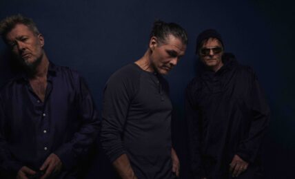 a-has «Between The Halo And The Horn» fra deres siste plate True North er perfekt høstmelankoli. Foto: Stian Andersen