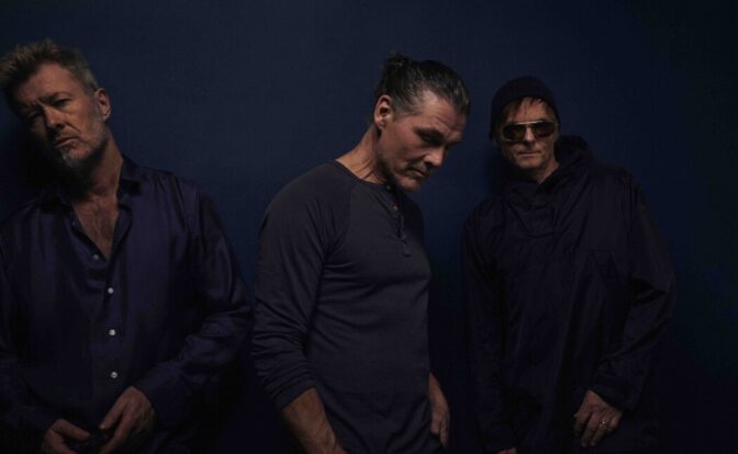 a-has «Between The Halo And The Horn» fra deres siste plate True North er perfekt høstmelankoli. Foto: Stian Andersen