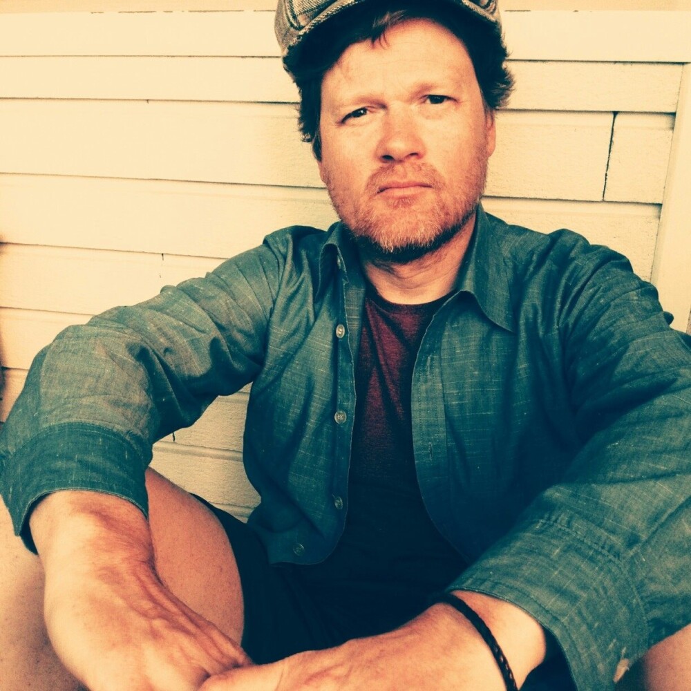 Haakon Ellingsen slapp den fantastiske singlen «Fields Of Heather» på tampen av 2023.