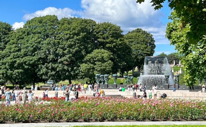 Sommer i Frognerparken - det er fint, det! Foto: Erik Valebrokk