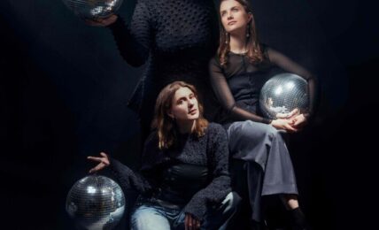 Klossmajor er aktuelle med den flotte nye singlen «Alle dine beste dager». Foto: Guro Sommer